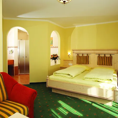 Vitaloase Zu Den Drei Bruedern Hotel Unken