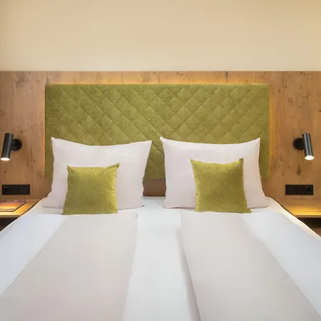 Vitaloase Zu Den Drei Bruedern 4* Unken