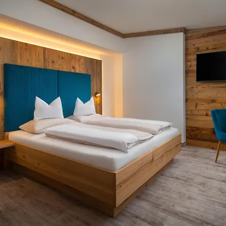 Vitaloase Zu Den Drei Brüdern Hotel 4*