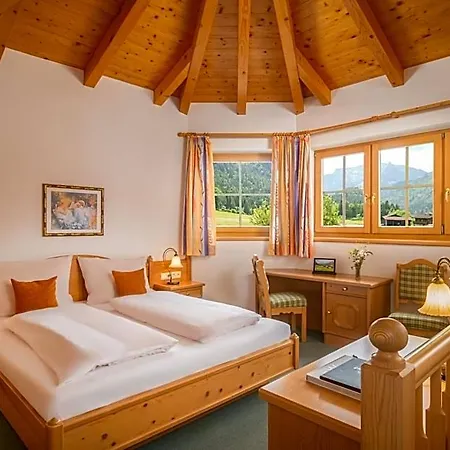 Hotel Vitaloase Zu Den Drei Bruedern 4*