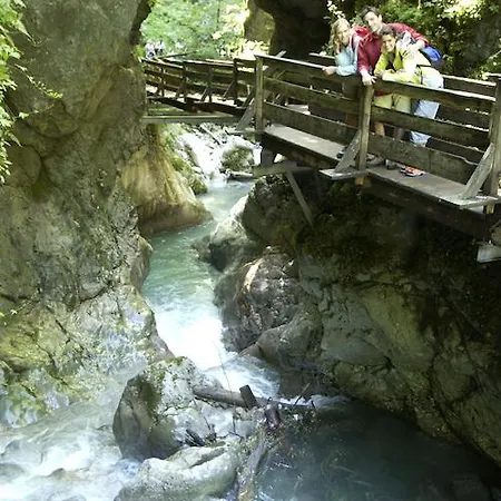 Hotel Vitaloase Zu Den Drei Bruedern 4*