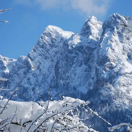 Vitaloase Zu Den Drei Bruedern אונקן