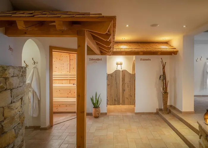 Vitaloase Zu Den Drei Brudern 4* Unken